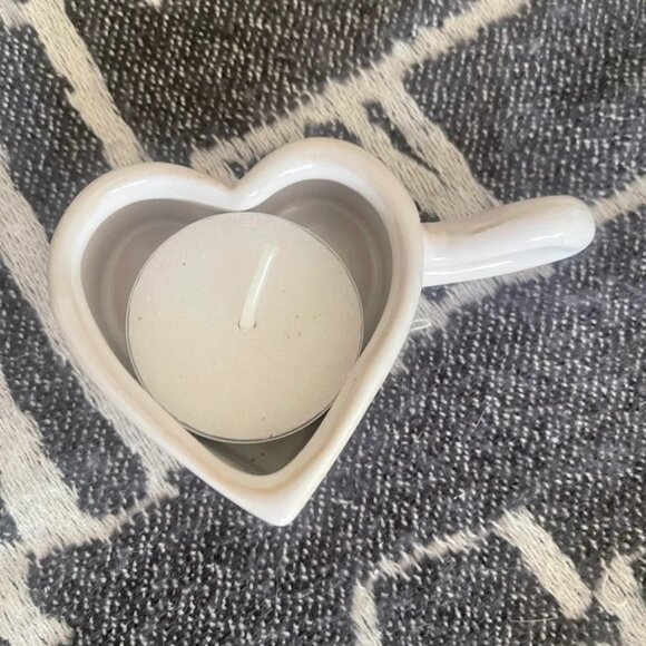 ($6) Heart & Glow Tealight Holder - Picture 7 of 7